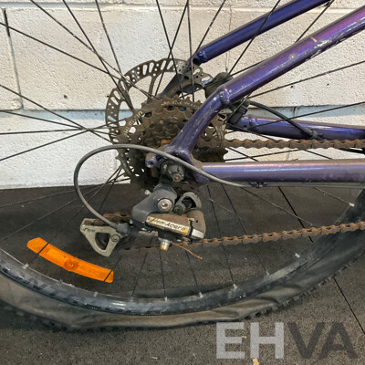 TREK Marlin 5 Mountain Bike