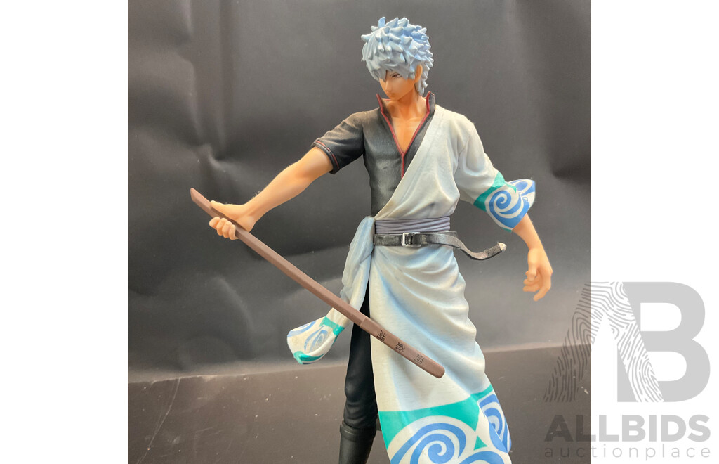 Avengers Power Punch Hulk & DC Comics Greg Capullo & Gintoki Sakata Statue & Assorted Games Workshop Miniatures