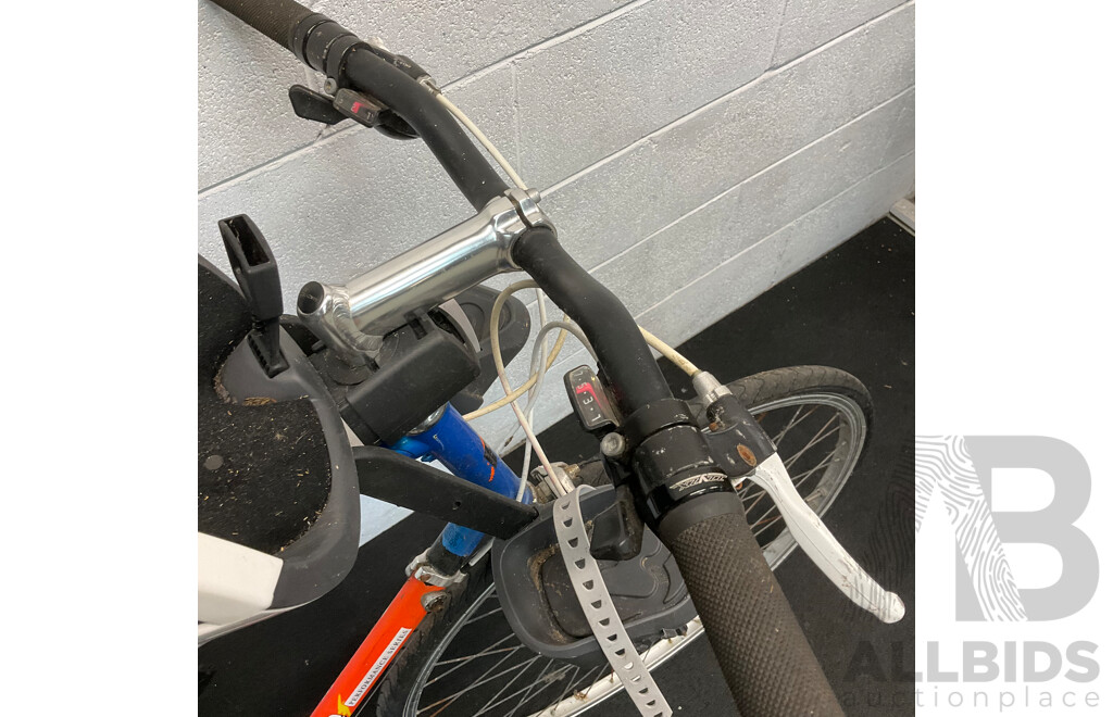 REPCO Performance Series Superlite Road Bike with HAMAX Child Seat