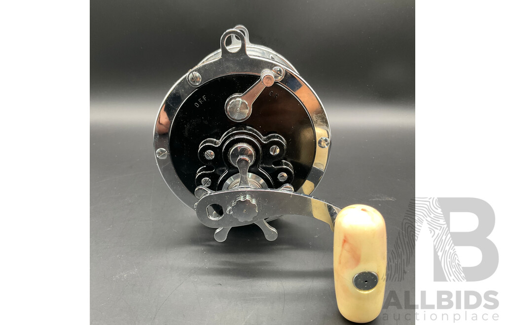 Vintage DAIWA SeaLine 900 Big Game Fishing Reel