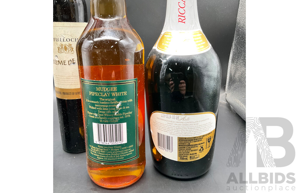 Collection of Wines, Including Riccadonna Asti, Mudgee Pipeclay White, Gent & Co. Winery and Tulloch - Lot of 4