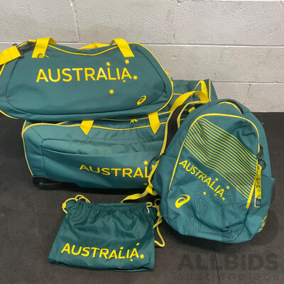 Paris 2024 Olympic Games Athletes Bags - Lot of 4