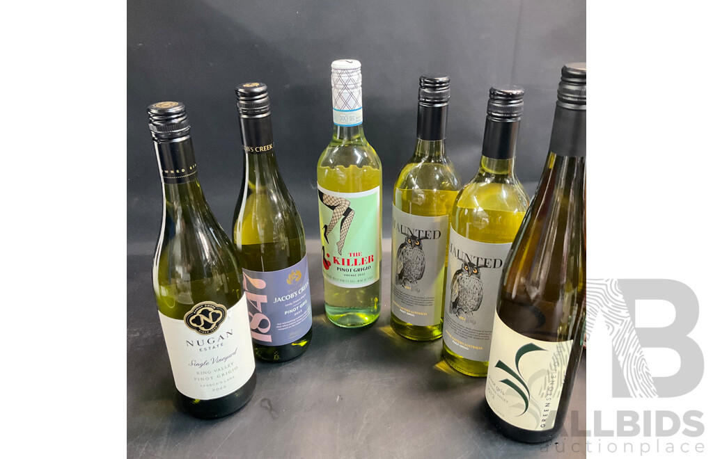 Assorted Pinot Grigio, Moscato , Sauvignon Blanc Wine