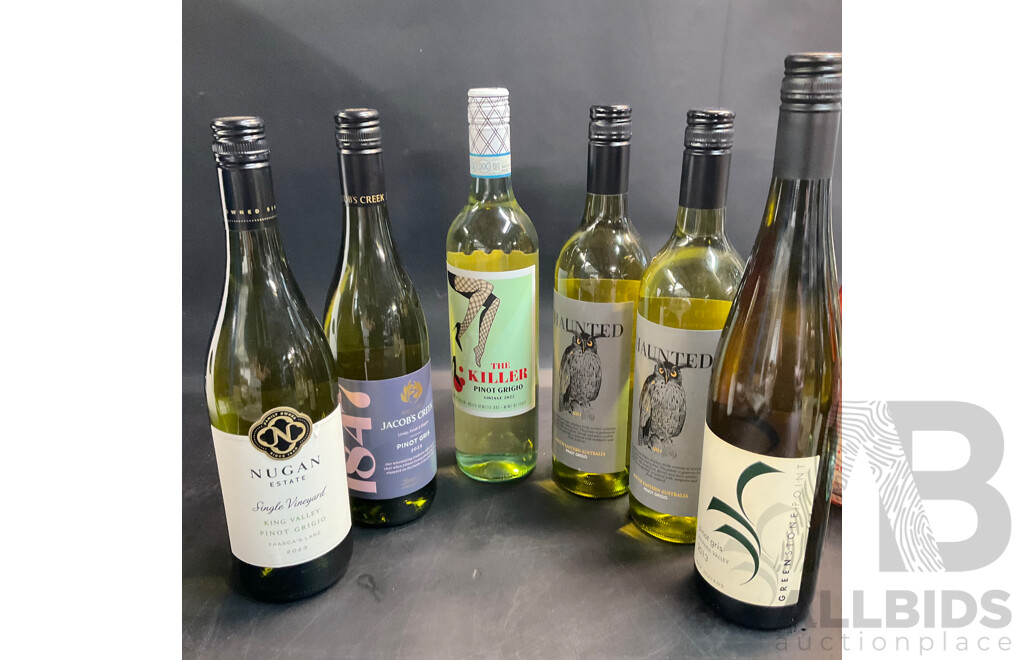 Assorted Pinot Grigio, Moscato , Sauvignon Blanc Wine