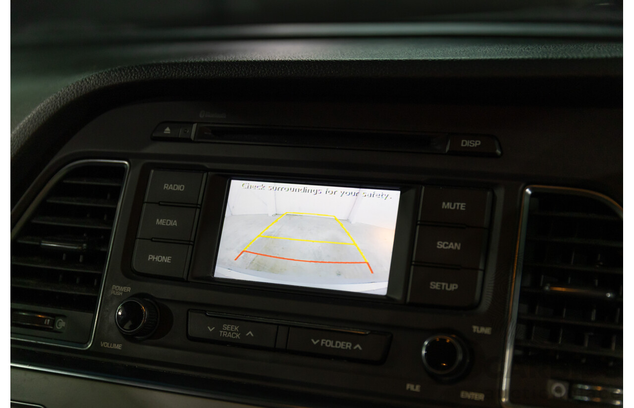 02/2016 Hyundai Sonata Active (FWD) LF2 4D Sedan Platinum Silver 2.4L