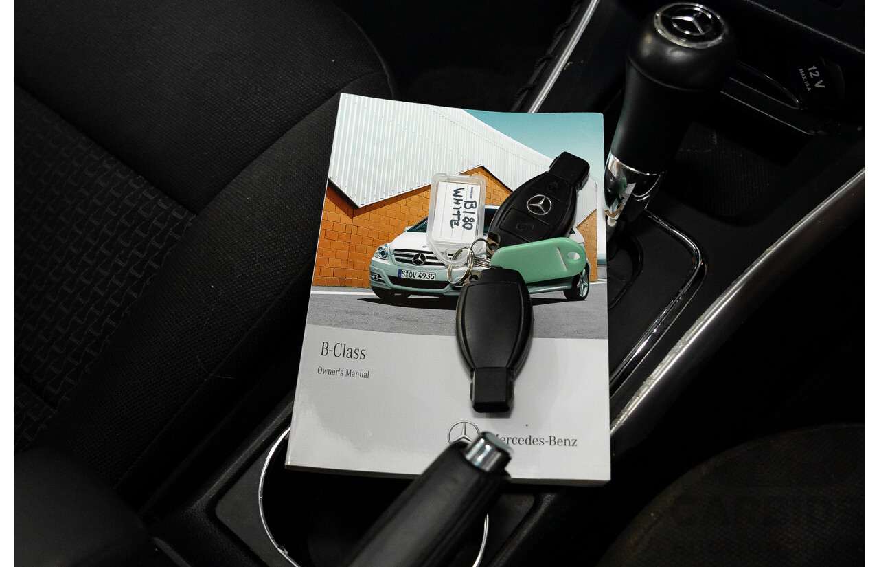 5/2011 Mercedes-Benz B180 245 MY10 5d Hatchback Cirrus White 1.7L