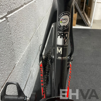 GIANT TCR Advanced Pro 0 Carbon Road Bike