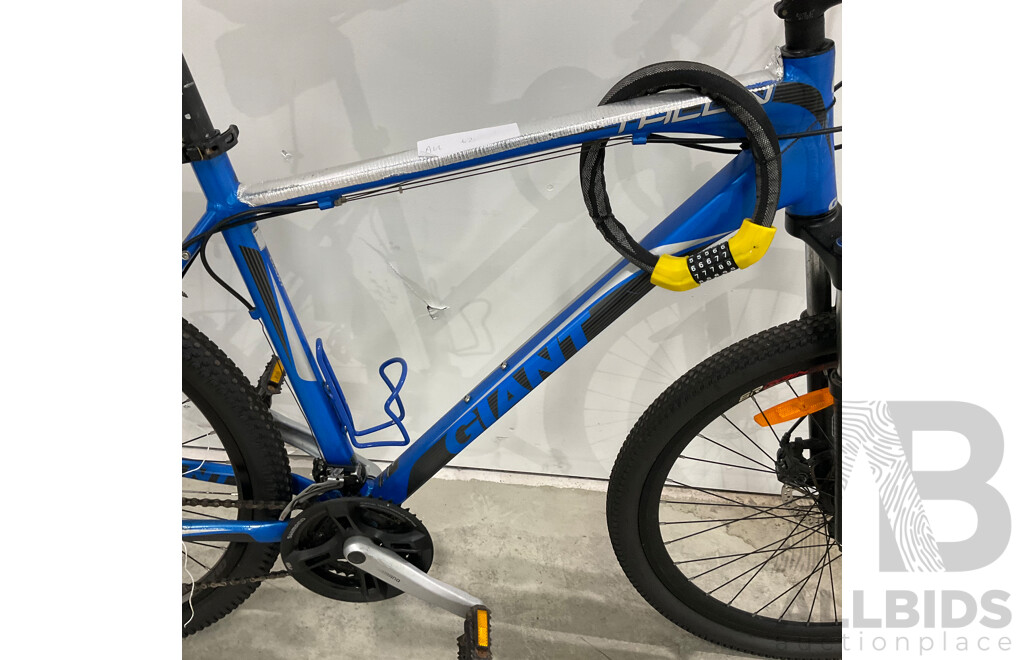 Giant Talon Bike - Blue