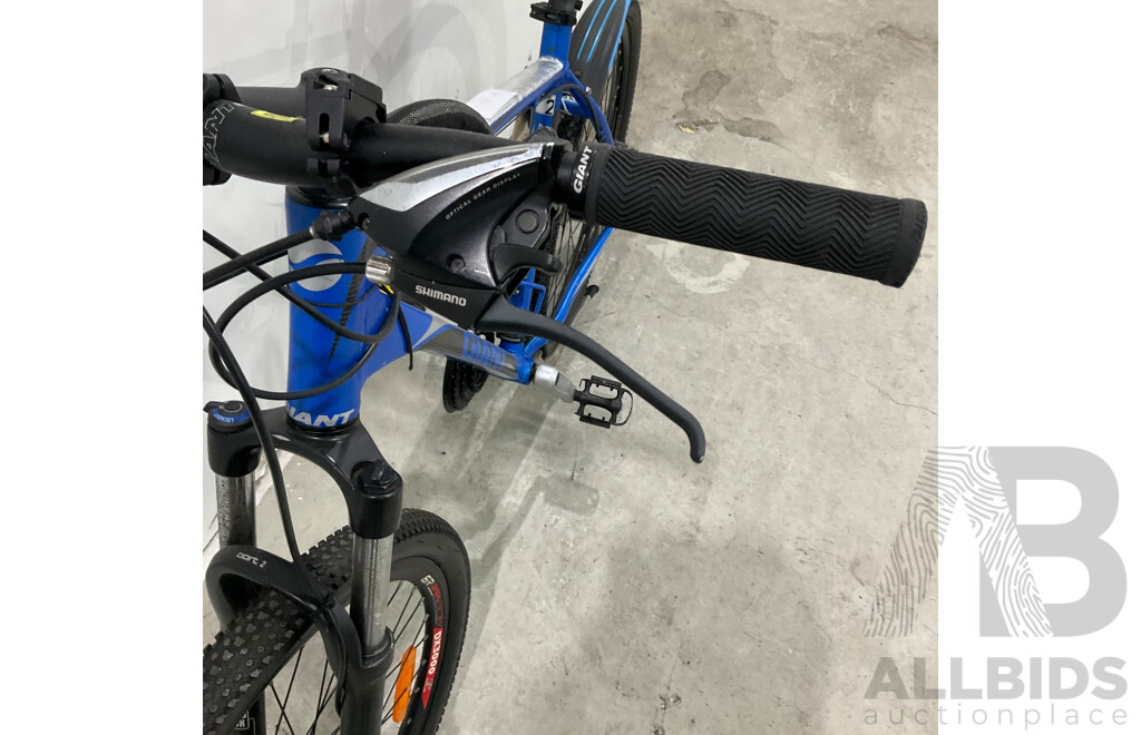 Giant Talon Bike - Blue