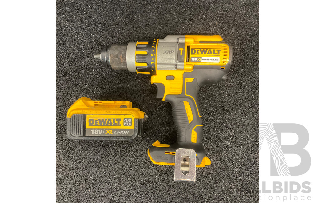 DeWALT 18V XR Hammer Drill (DCD995-XE) with 4.0Ah Battery - Lot of 2