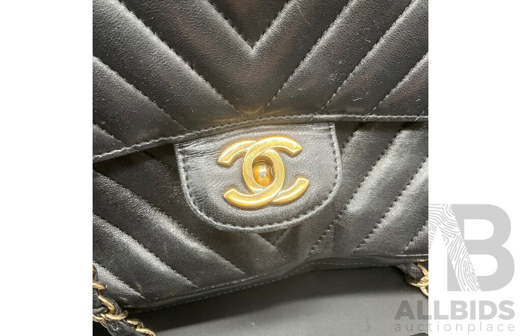 Classic Flap Black Bag in Chevron Quilting Pattern Branded CHANEL