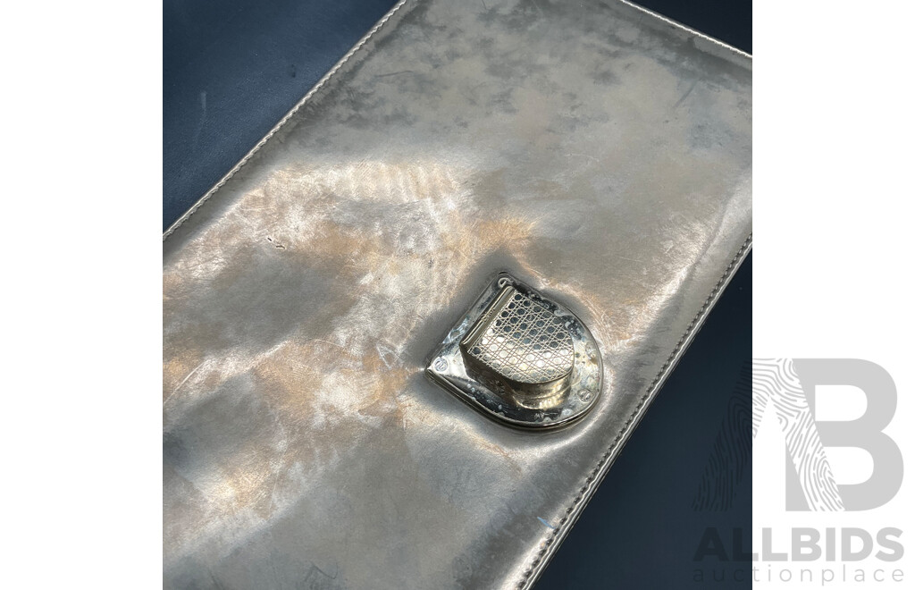 Diorama Flap Bag in Metalic Gold Branded CHRISTIAN DIOR