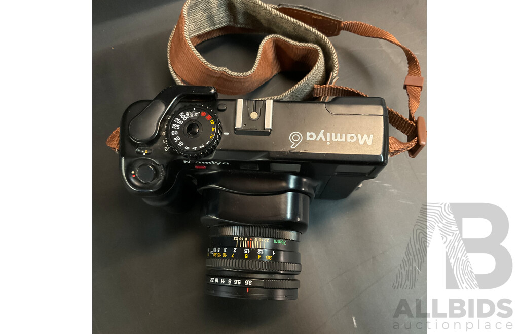 Vintage Mamiya 6 Camera with 75mm F3.5 Lens