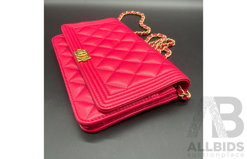 Boy Wallet on Chain Bag Branded CHANEL