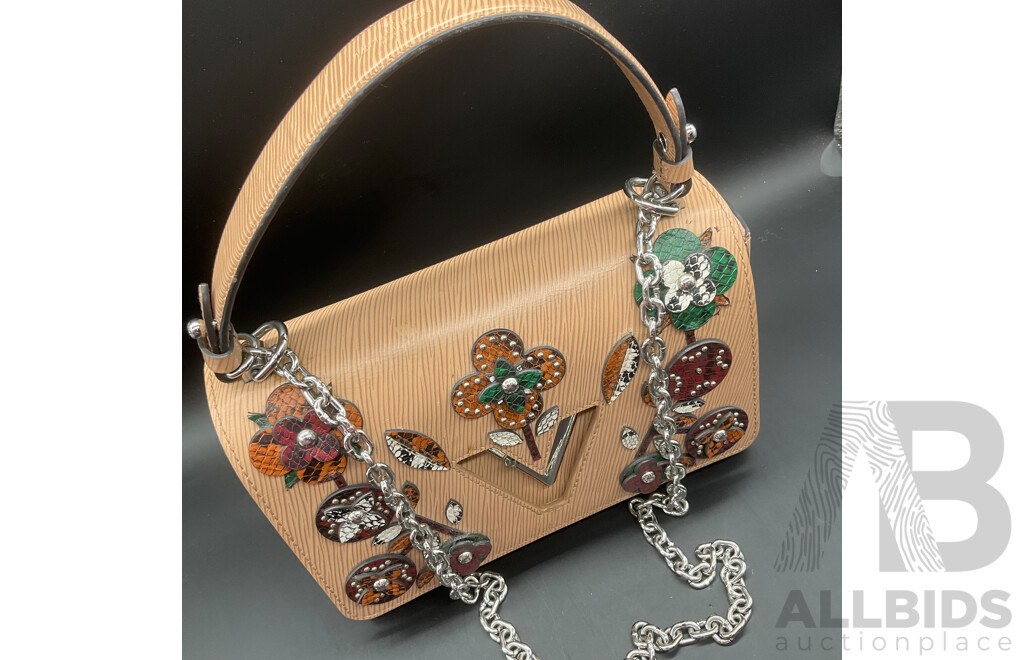 Epi Mechanical Flowers Twist MM Chain Bag Branded LOUIS VUITTON
