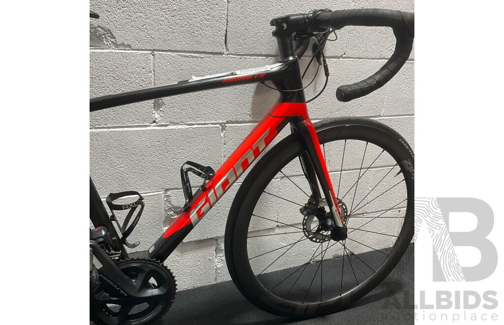 GIANT TCR Advanced Pro 0 Carbon Road Bike