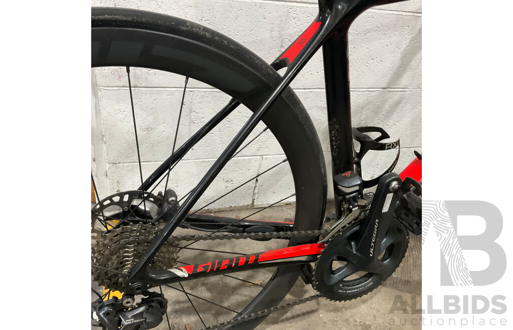 GIANT TCR Advanced Pro 0 Carbon Road Bike