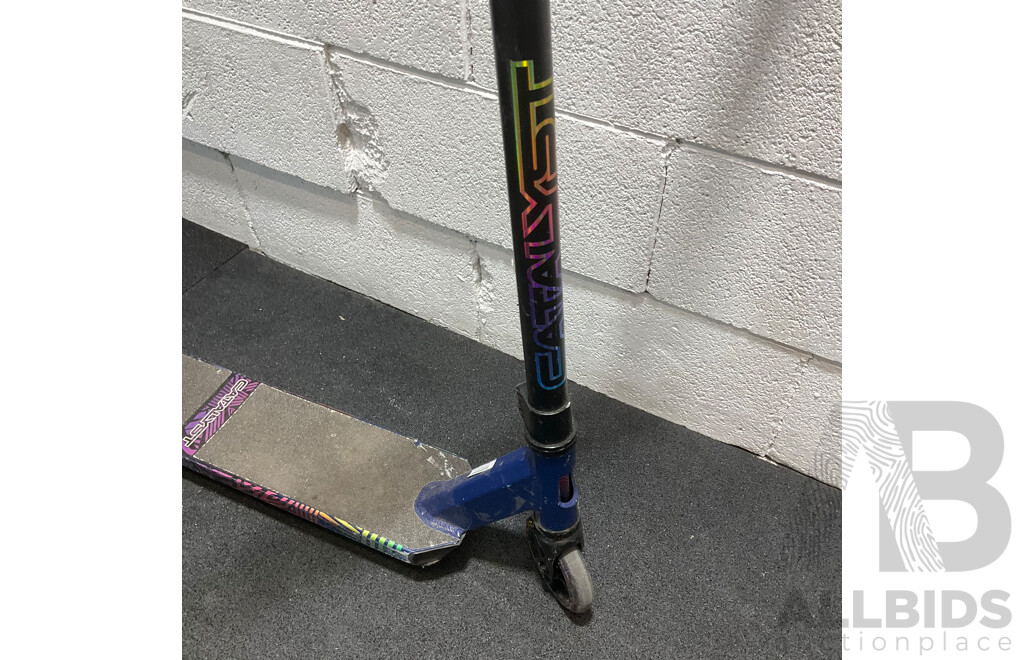 CATALYST Scooter