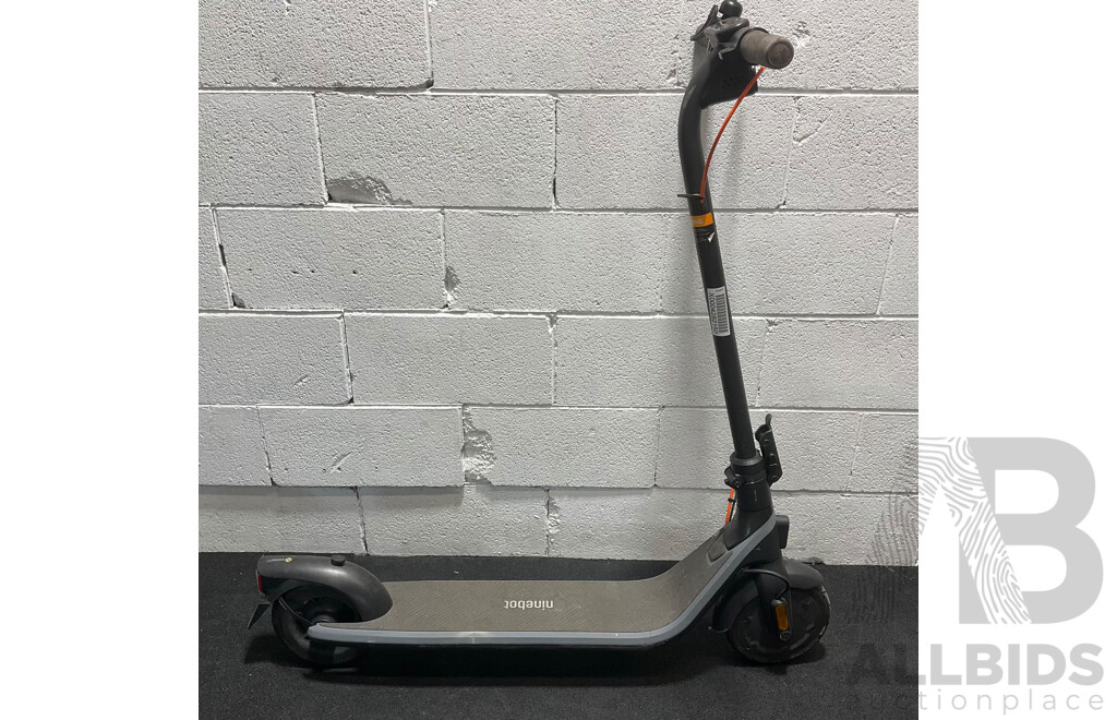 SEGWAY Nineboot E2 Plus Electric Scooter