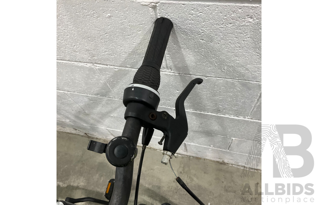 Rockrider ST100 Bike