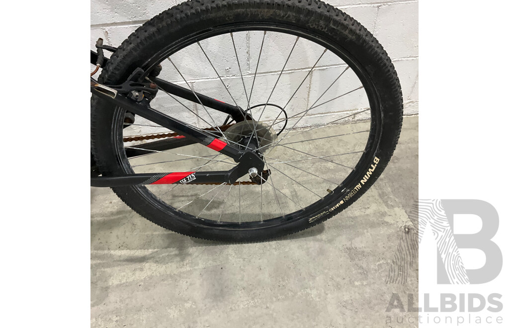 Rockrider ST100 Bike