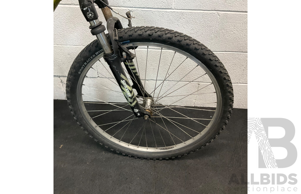 TREK 3900 Series Bike