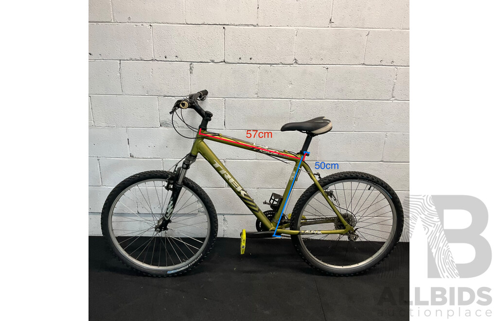 TREK 3900 Series Bike