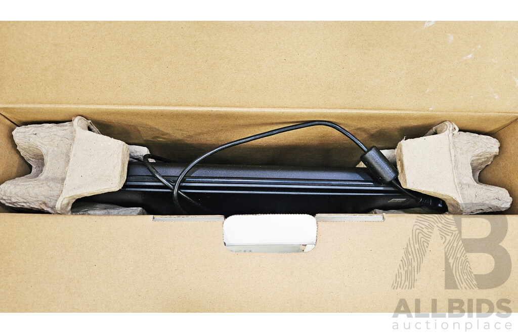 Canon (LiDE 220) Colour Image Scanner