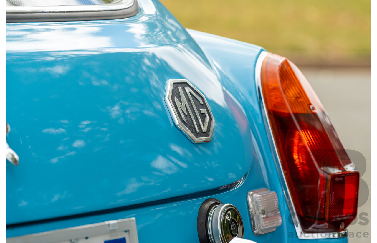 1971 M.G MGB GT 2d Coupe Azzurro Blue 1.8L
