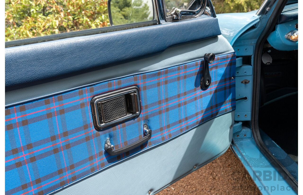 1971 M.G MGB GT 2d Coupe Azzurro Blue 1.8L