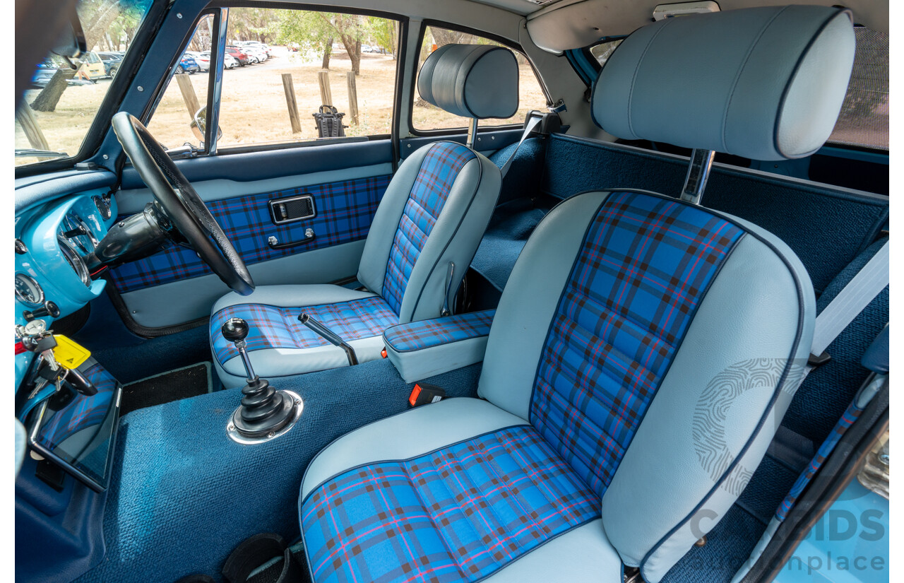 1971 M.G MGB GT 2d Coupe Azzurro Blue 1.8L