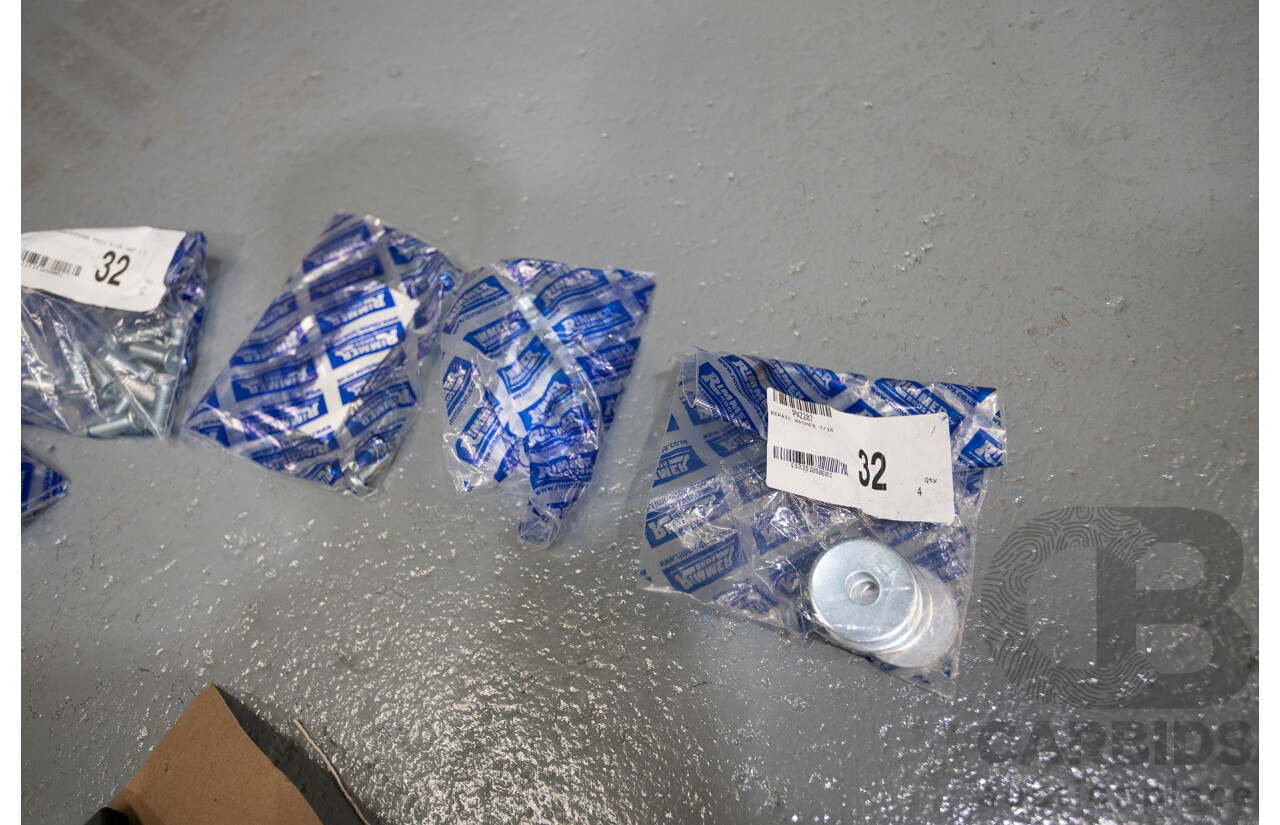 1971 M.G MGB GT 2d Coupe Azzurro Blue 1.8L