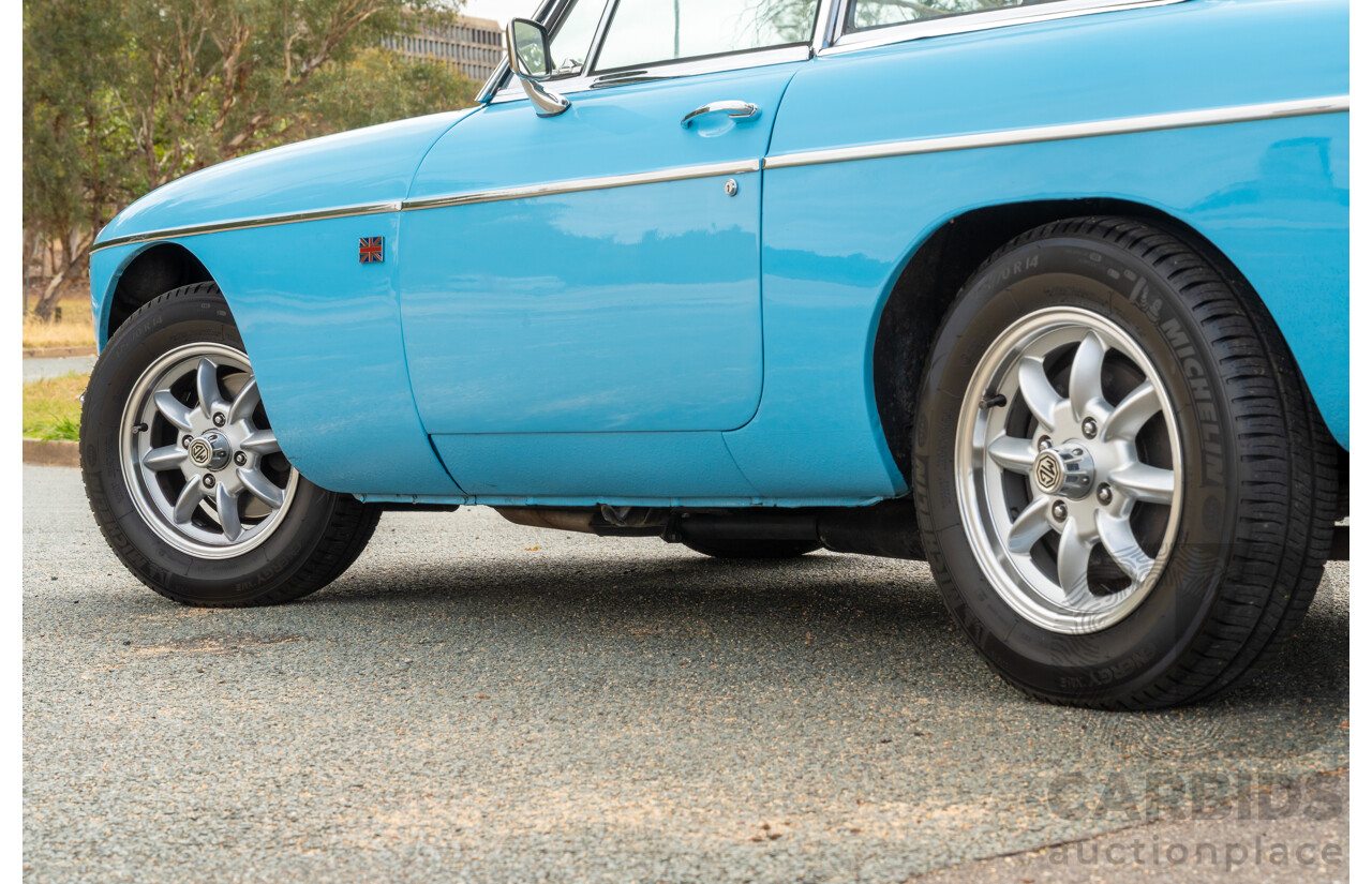 1971 M.G MGB GT 2d Coupe Azzurro Blue 1.8L