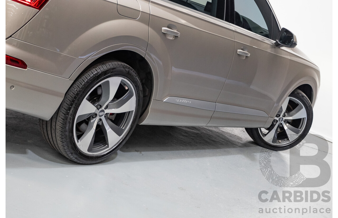 11/2015 Audi Q7 3.0 TDI Quattro (AWD) 4M 4d Wagon Carat Beige Metallic Turbo Diesel 3.0L - 7 seats