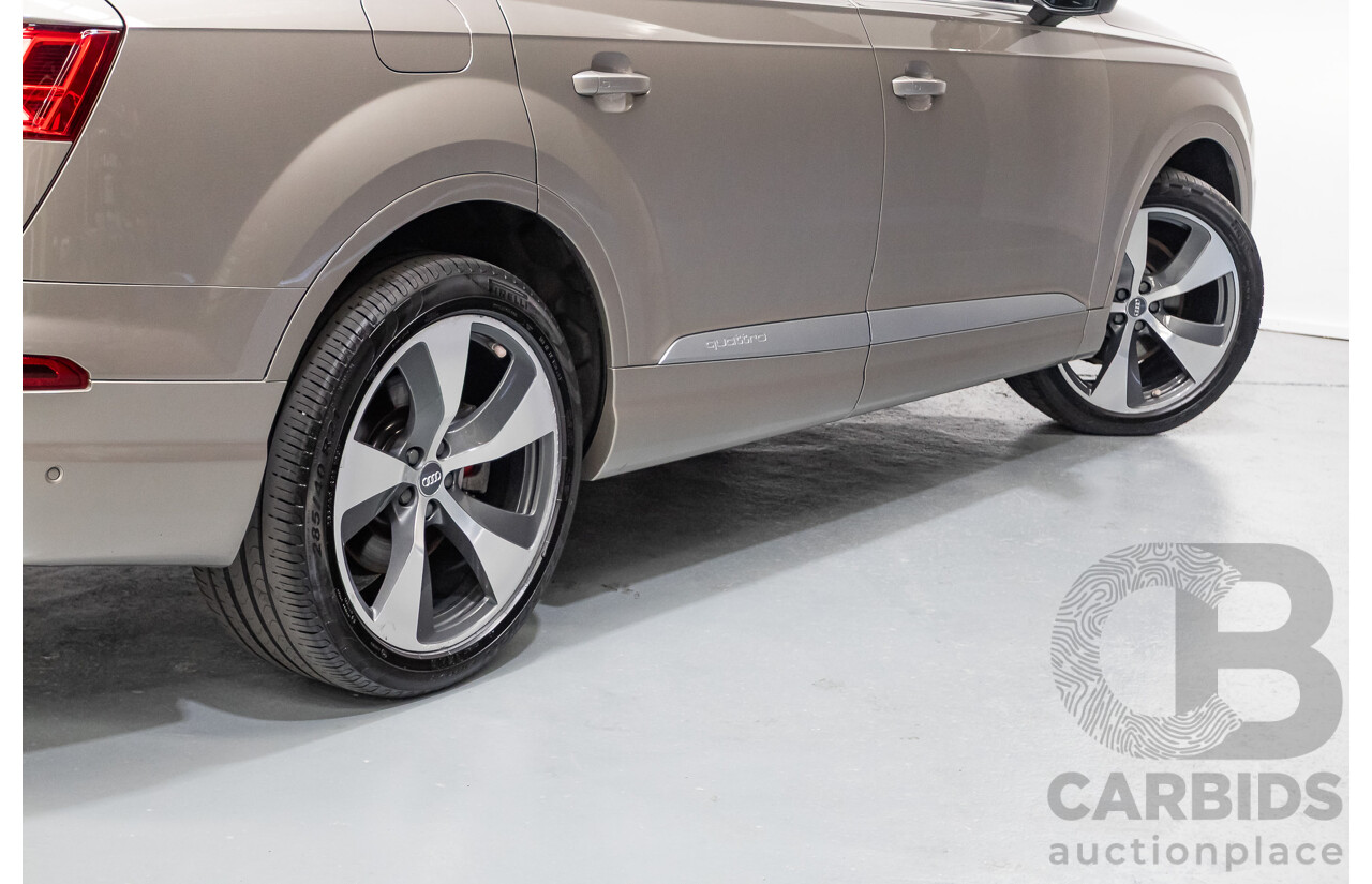 11/2015 Audi Q7 3.0 TDI Quattro (AWD) 4M 4d Wagon Carat Beige Metallic Turbo Diesel 3.0L - 7 seats