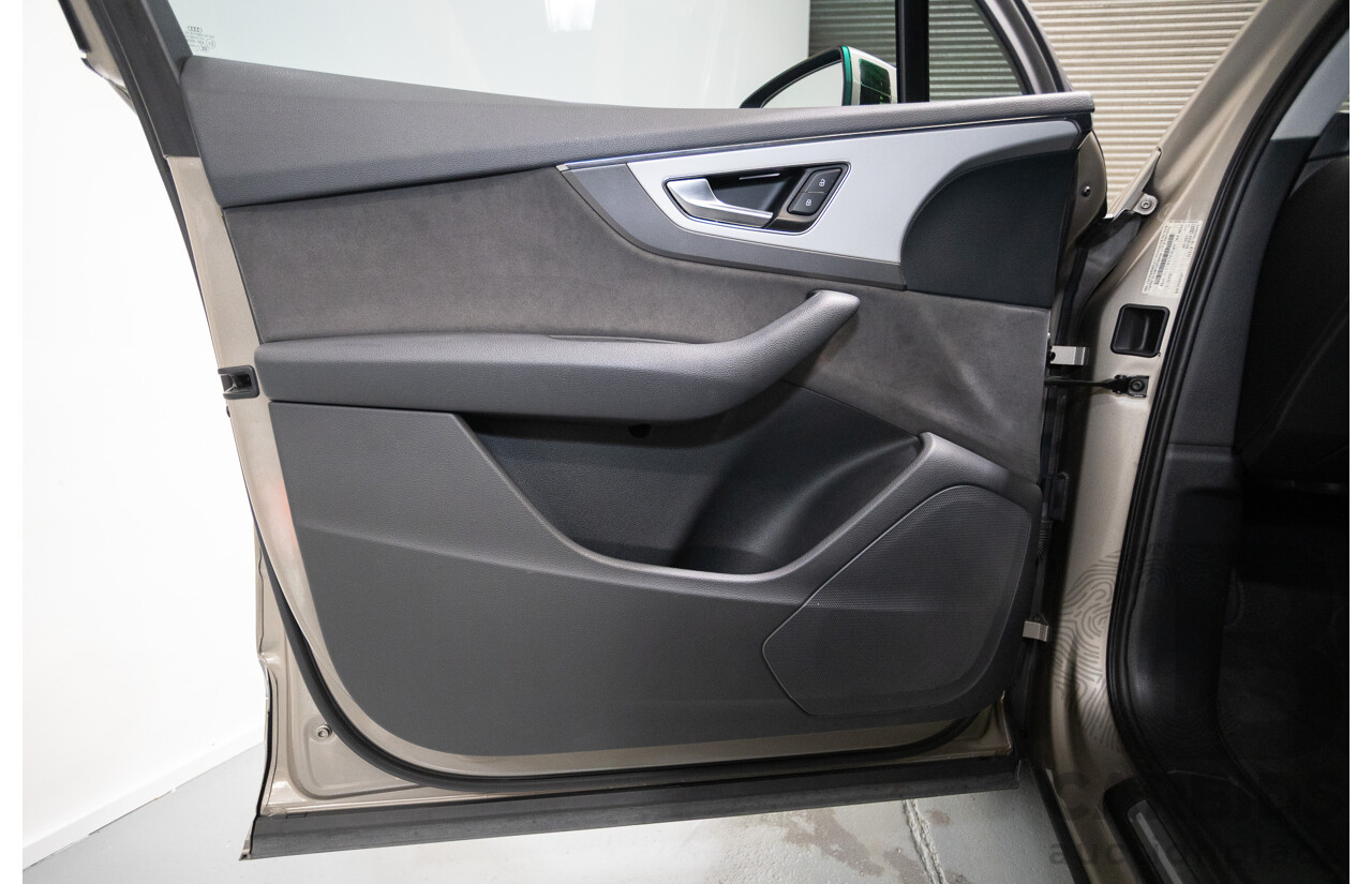 11/2015 Audi Q7 3.0 TDI Quattro (AWD) 4M 4d Wagon Carat Beige Metallic Turbo Diesel 3.0L - 7 seats