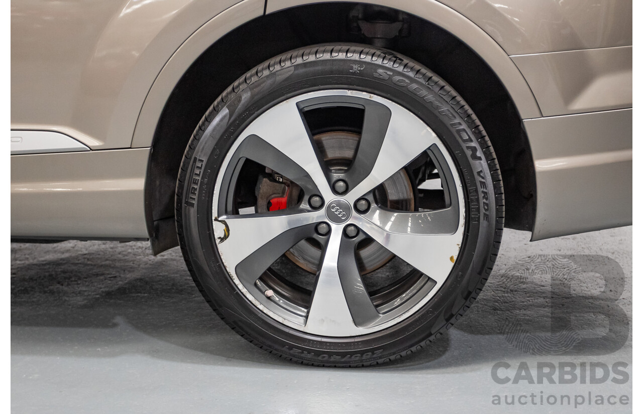 11/2015 Audi Q7 3.0 TDI Quattro (AWD) 4M 4d Wagon Carat Beige Metallic Turbo Diesel 3.0L - 7 seats