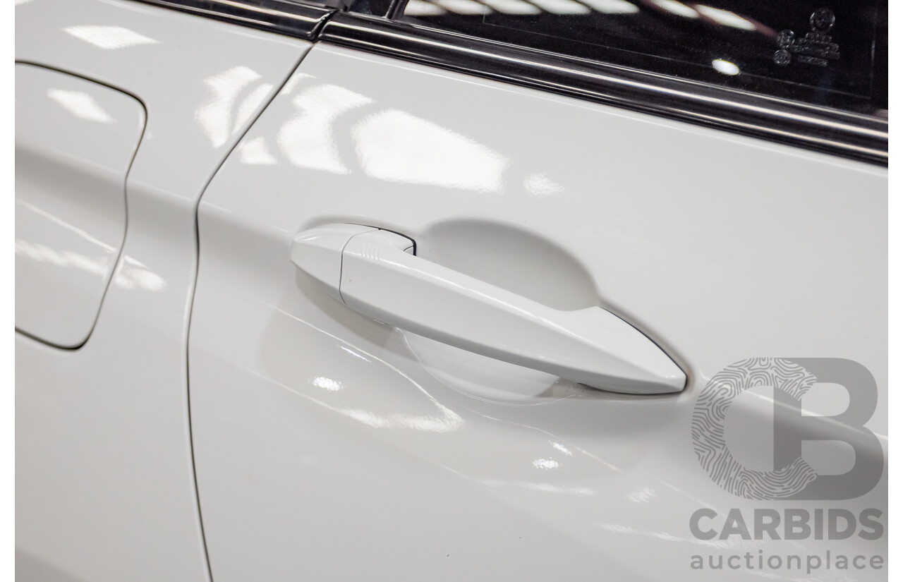 11/2015 BMW X5 xDrive30d M-Sport (AWD) F15 MY15 4D Wagon Alpine White Turbo Diesel 3.0L