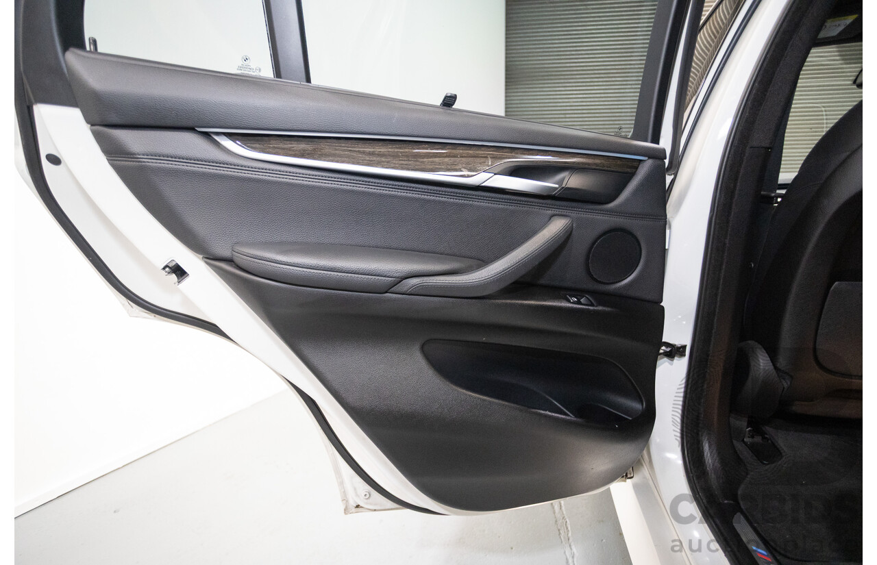 11/2015 BMW X5 xDrive30d M-Sport (AWD) F15 MY15 4D Wagon Alpine White Turbo Diesel 3.0L