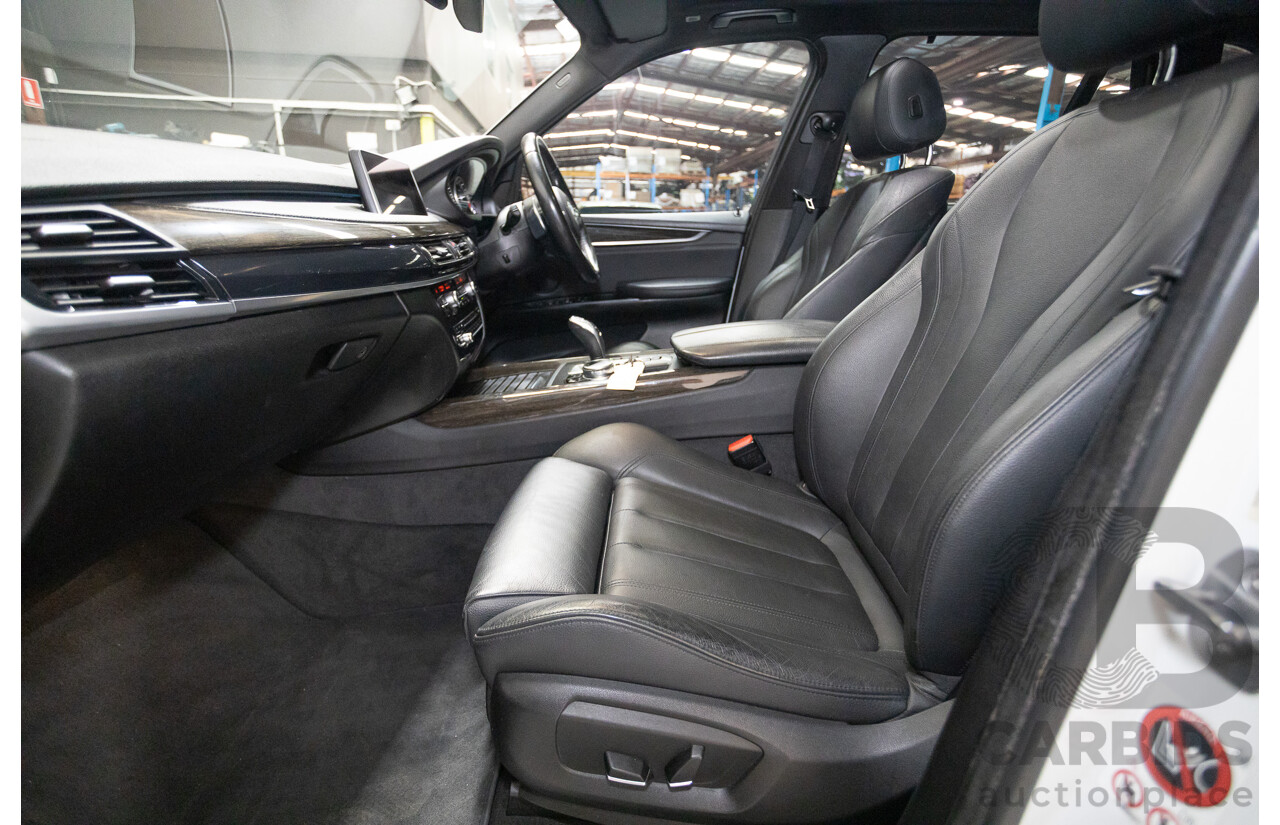 11/2015 BMW X5 xDrive30d M-Sport (AWD) F15 MY15 4D Wagon Alpine White Turbo Diesel 3.0L