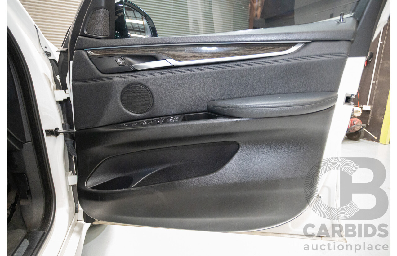 11/2015 BMW X5 xDrive30d M-Sport (AWD) F15 MY15 4D Wagon Alpine White Turbo Diesel 3.0L