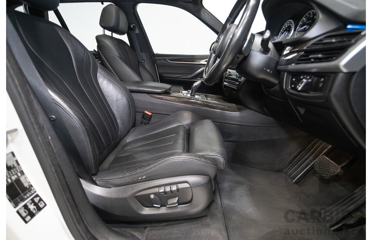 11/2015 BMW X5 xDrive30d M-Sport (AWD) F15 MY15 4D Wagon Alpine White Turbo Diesel 3.0L