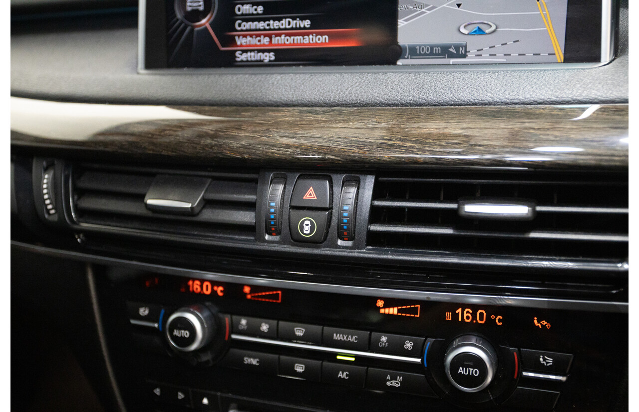 11/2015 BMW X5 xDrive30d M-Sport (AWD) F15 MY15 4D Wagon Alpine White Turbo Diesel 3.0L