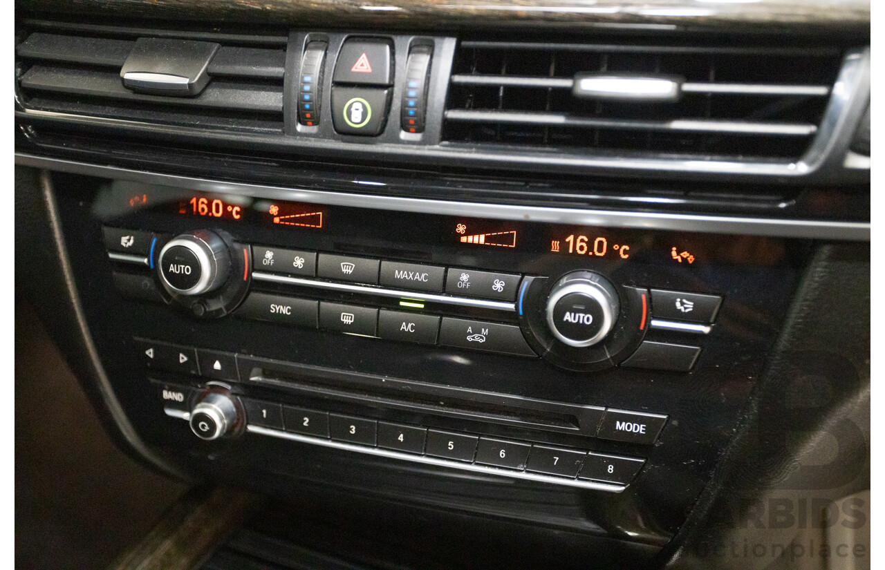 11/2015 BMW X5 xDrive30d M-Sport (AWD) F15 MY15 4D Wagon Alpine White Turbo Diesel 3.0L