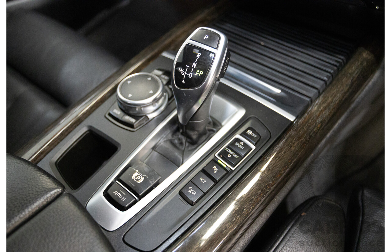 11/2015 BMW X5 xDrive30d M-Sport (AWD) F15 MY15 4D Wagon Alpine White Turbo Diesel 3.0L