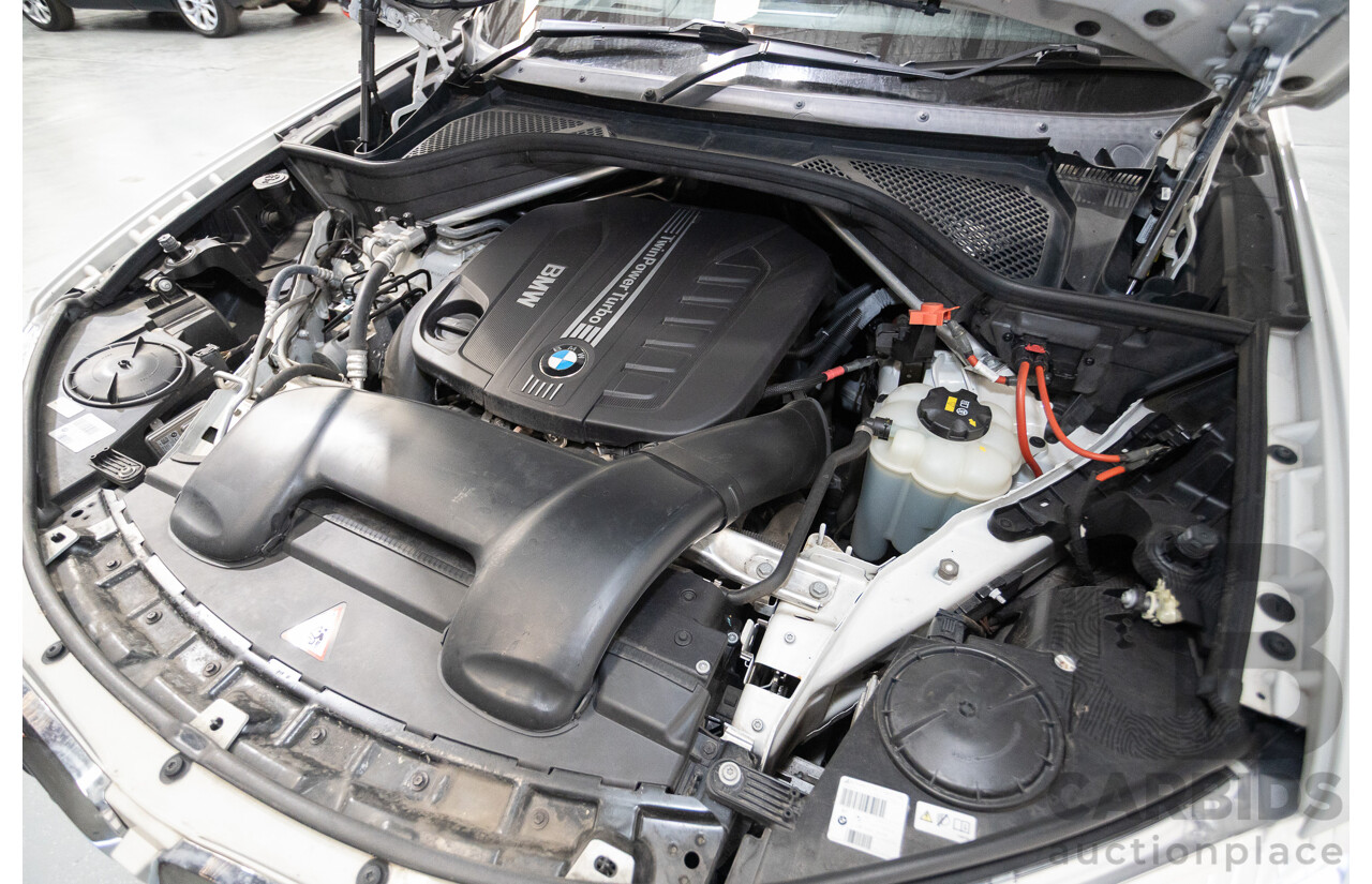 11/2015 BMW X5 xDrive30d M-Sport (AWD) F15 MY15 4D Wagon Alpine White Turbo Diesel 3.0L