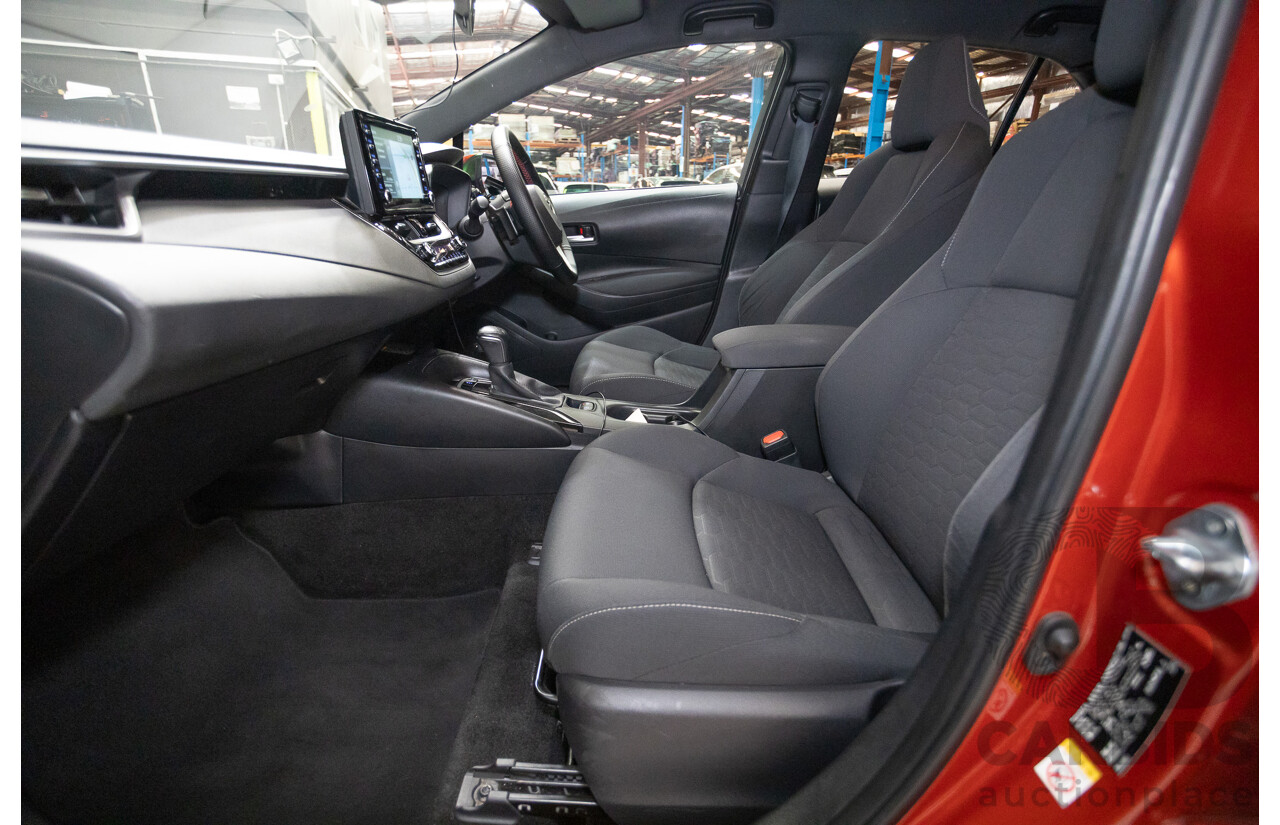 10/2018 Toyota Corolla SX MZEA12R 5D Hatchback Barcelona Red Metallic 2.0L