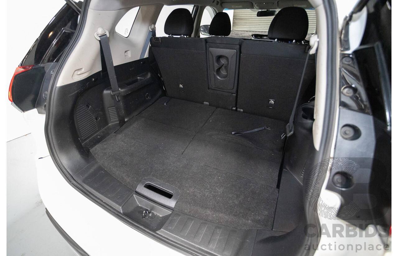 04/2021 Nissan X-Trail ST T32 MY21 4D Wagon Ivory Pearl White 2.5L - 7 Seats