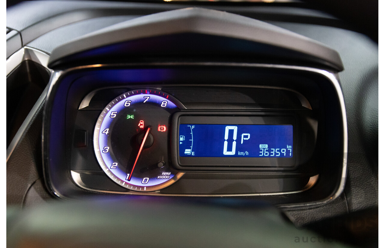 8/2015 Holden Trax LS TJ MY16 4d Wagon Summit White 1.8L