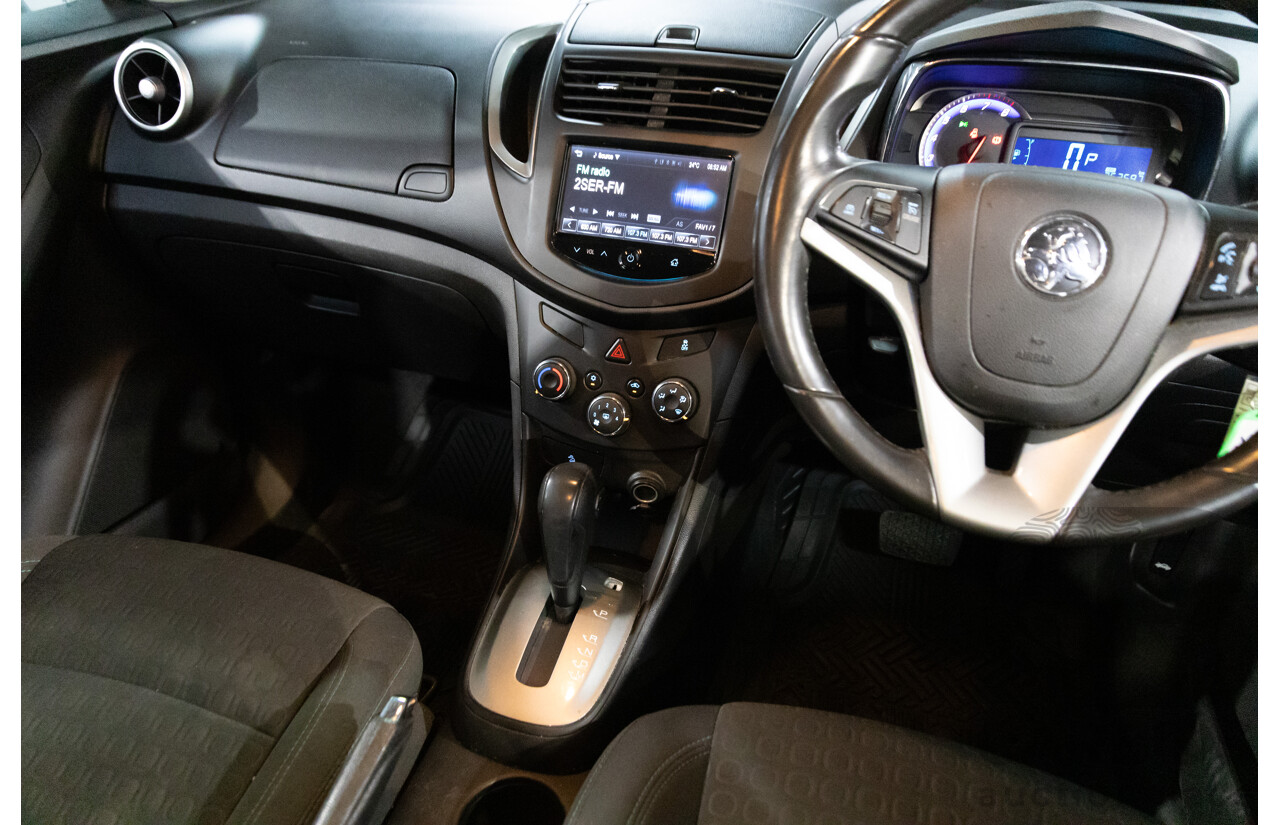 8/2015 Holden Trax LS TJ MY16 4d Wagon Summit White 1.8L